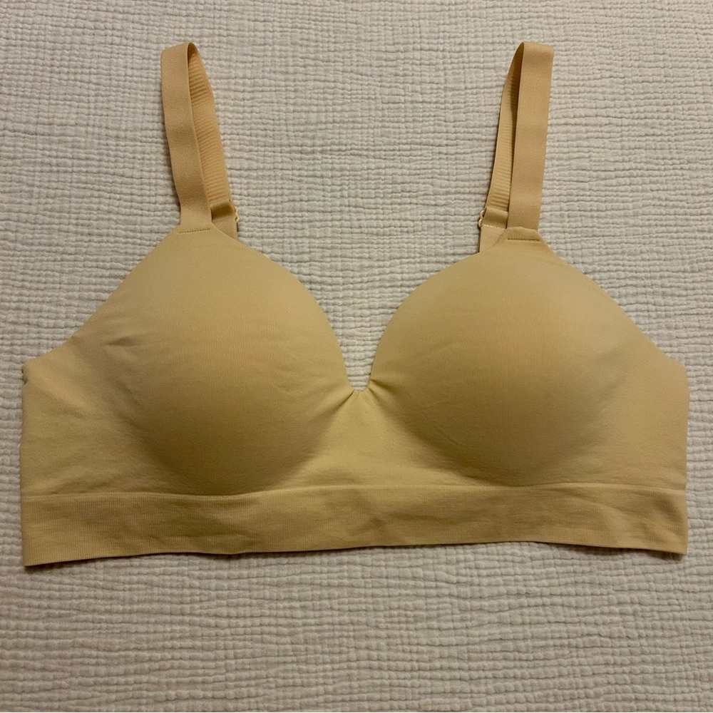 Truekind Nude Cream Wireless Shaper Bra Sz XL X-large